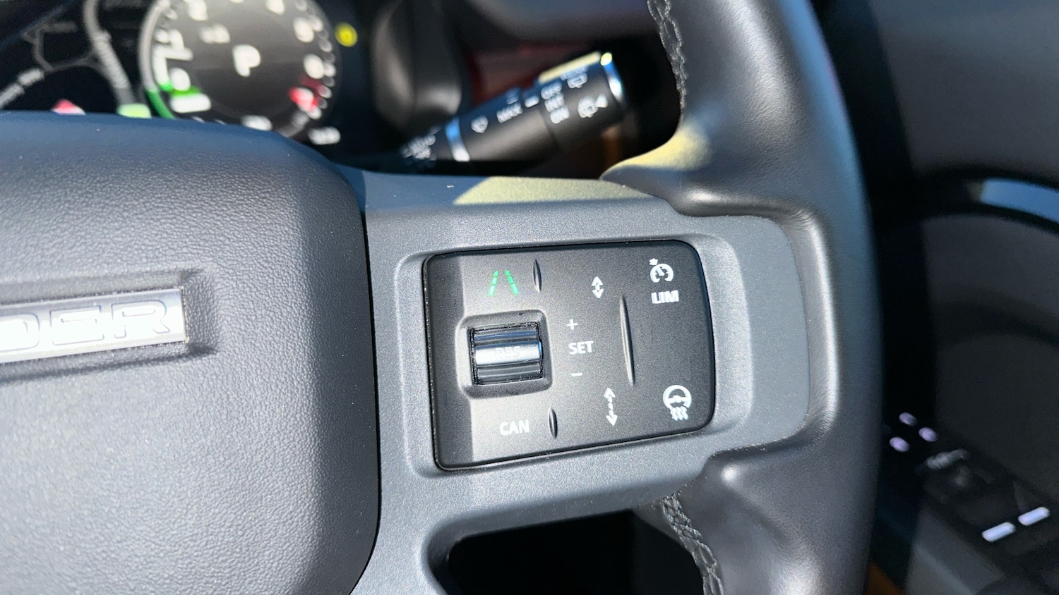 Used Land Rover Defender 2024 for sale - 76627741: Photo 20