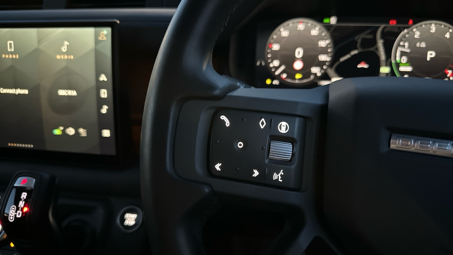 Used Land Rover Defender 2024 for sale - 76627741: Photo 22