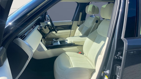 Used Land Rover Range Rover 2023 for sale - 76104652: Photo 3