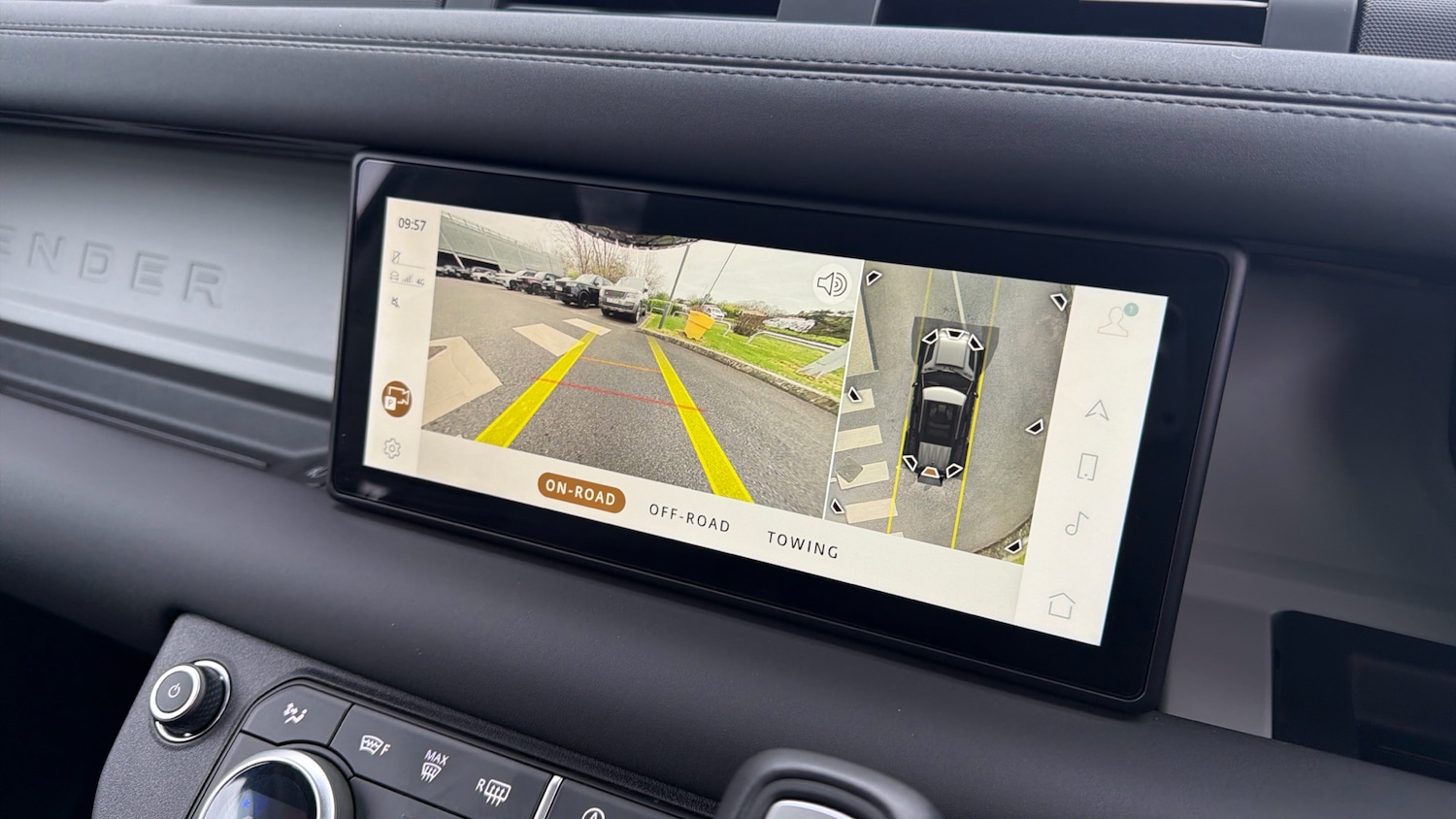 Used Land Rover Defender 2024 for sale - 78149762: Photo 12