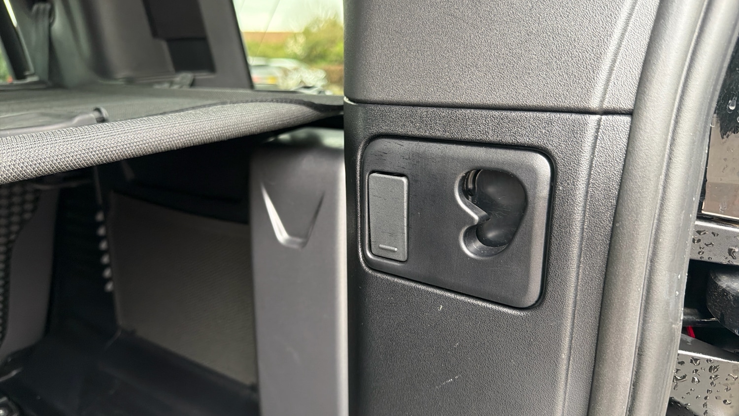 Used Land Rover Defender 2024 for sale - 78149762: Photo 25