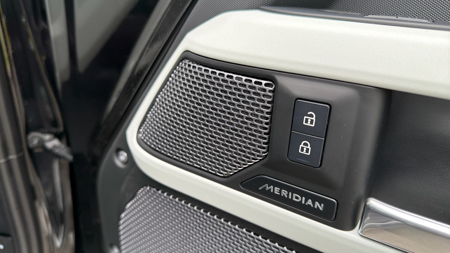 Used Land Rover Defender 2024 for sale - 78149762: Photo 29