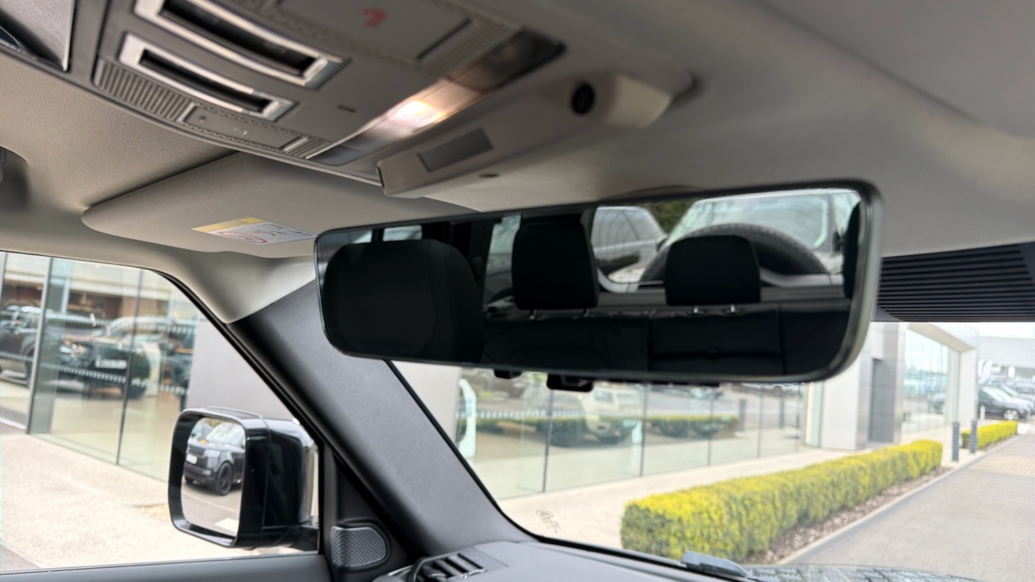 Used Land Rover Defender 2024 for sale - 78149762: Photo 36