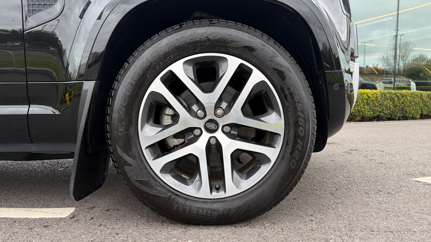 Used Land Rover Defender 2024 for sale - 78149762: Photo 8