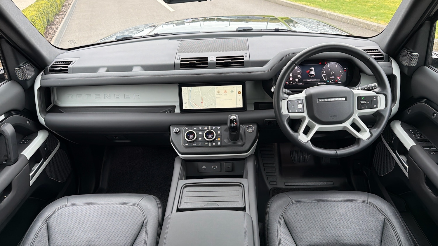 Used Land Rover Defender 2024 for sale - 78149762: Photo 9