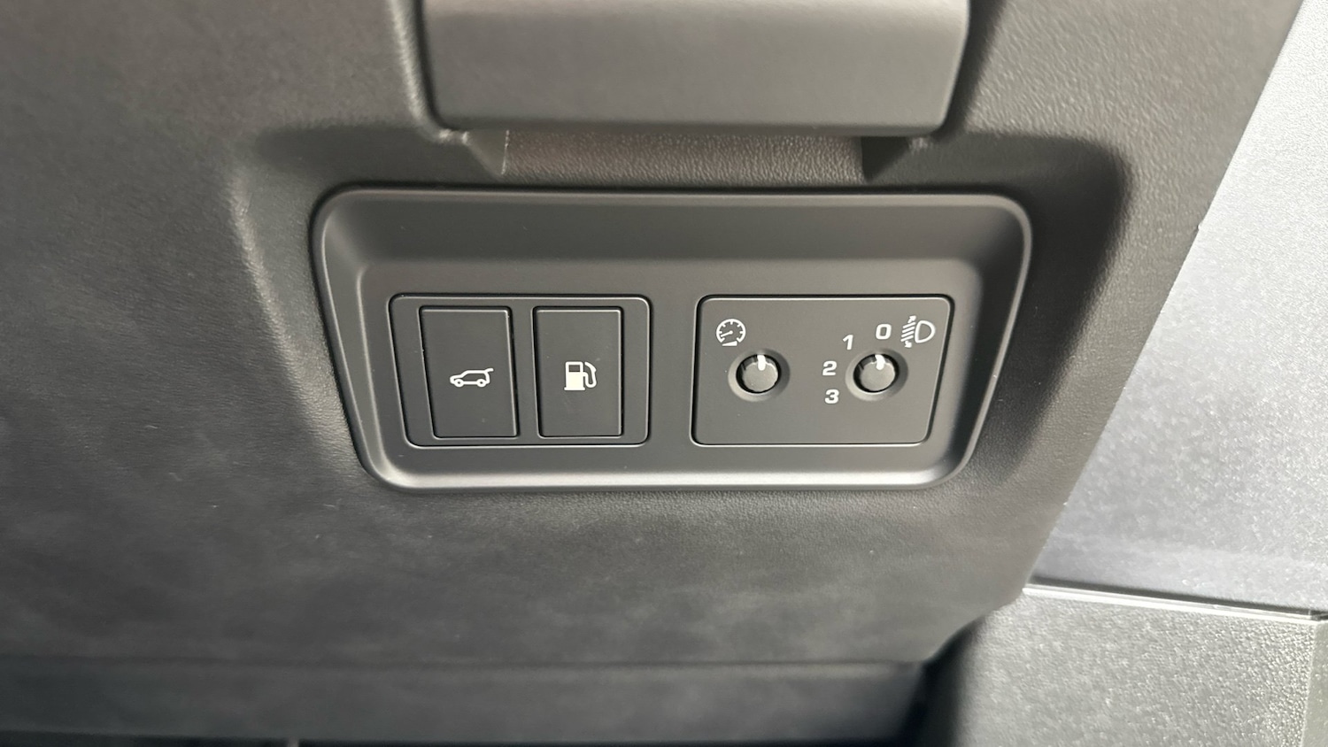 Vehicle 35