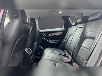 Used Jaguar F-Pace 2022 for sale - 77228090: Photo