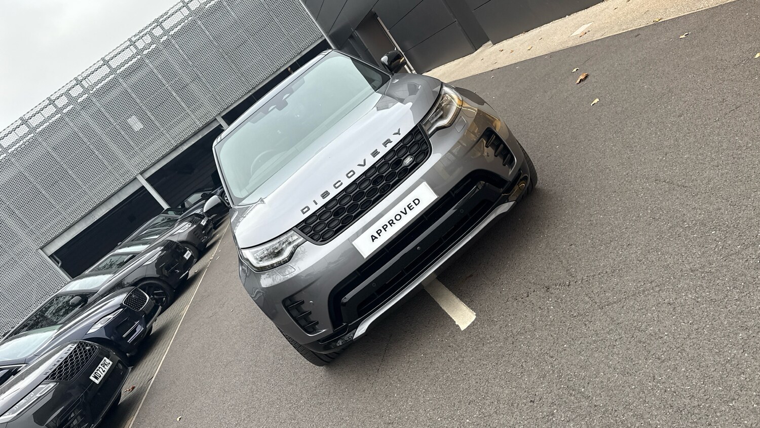 Used Land Rover Discovery 2024 for sale - 76315280: Photo 41