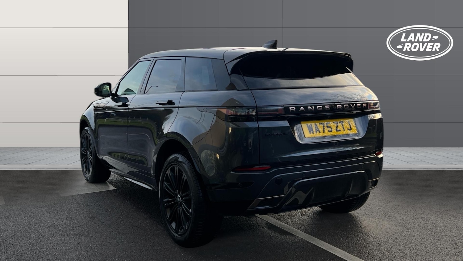 Used Land Rover Range Rover Evoque 2025 for sale - 77584394: Photo 2