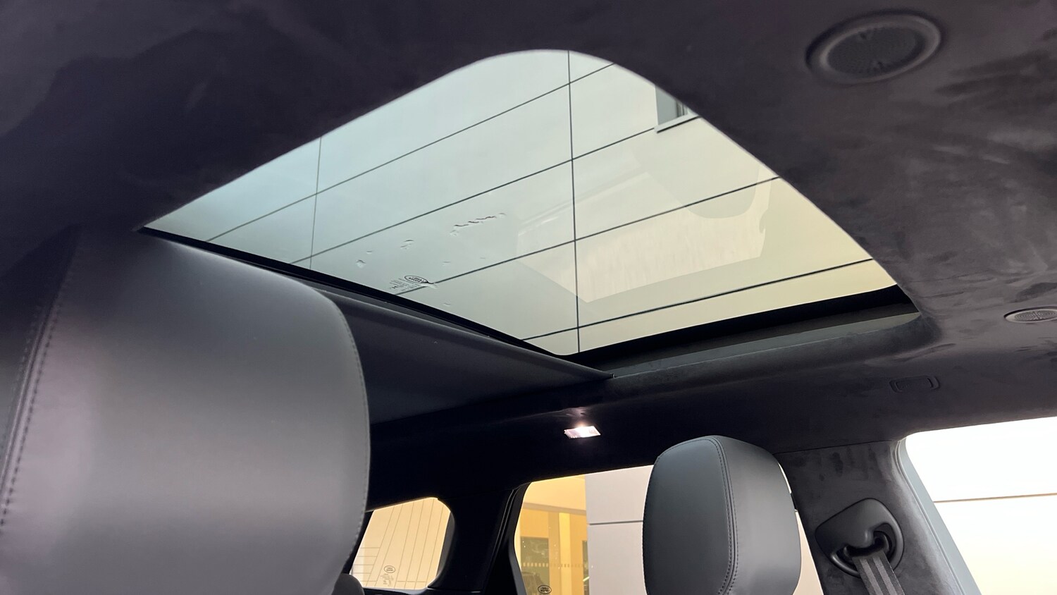 Used Land Rover Range Rover Evoque 2025 for sale - 77584394: Photo 45