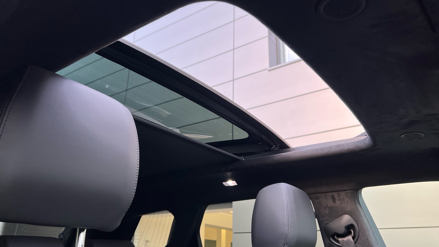 Used Land Rover Range Rover Evoque 2025 for sale - 77584394: Photo 46