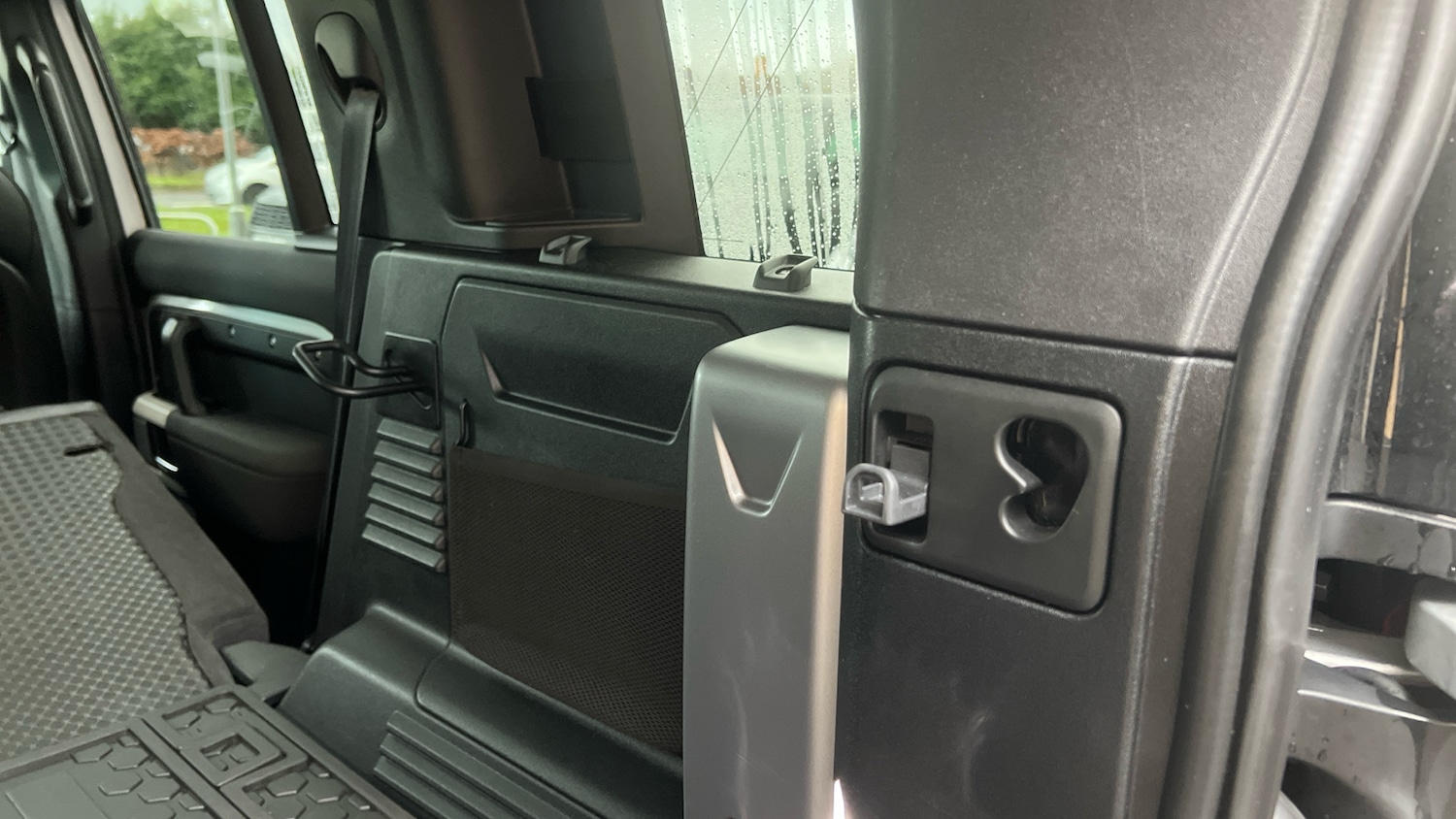 Used Land Rover Defender 2020 for sale - 77366061: Photo 25