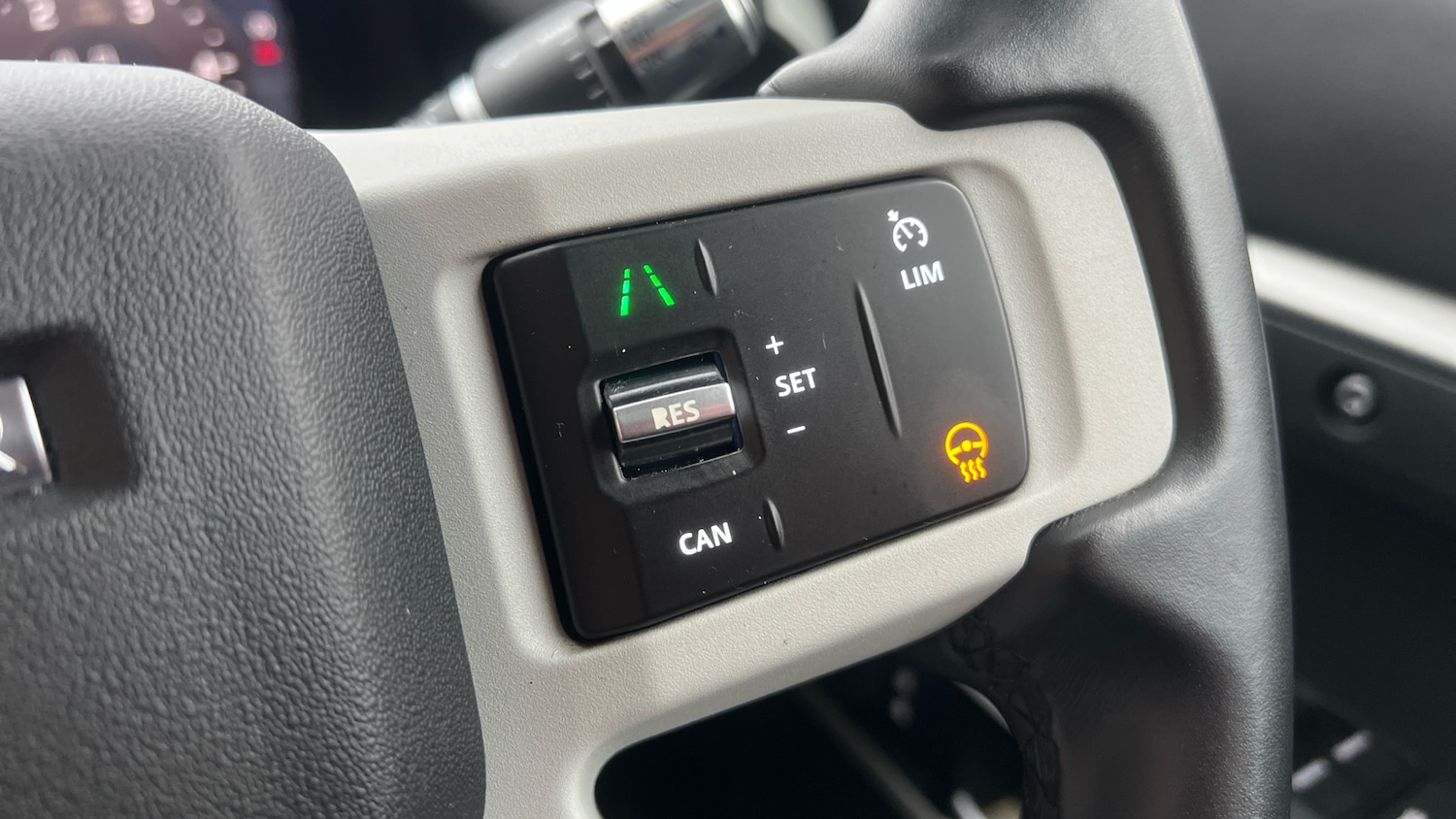 Used Land Rover Defender 2020 for sale - 77366061: Photo 43