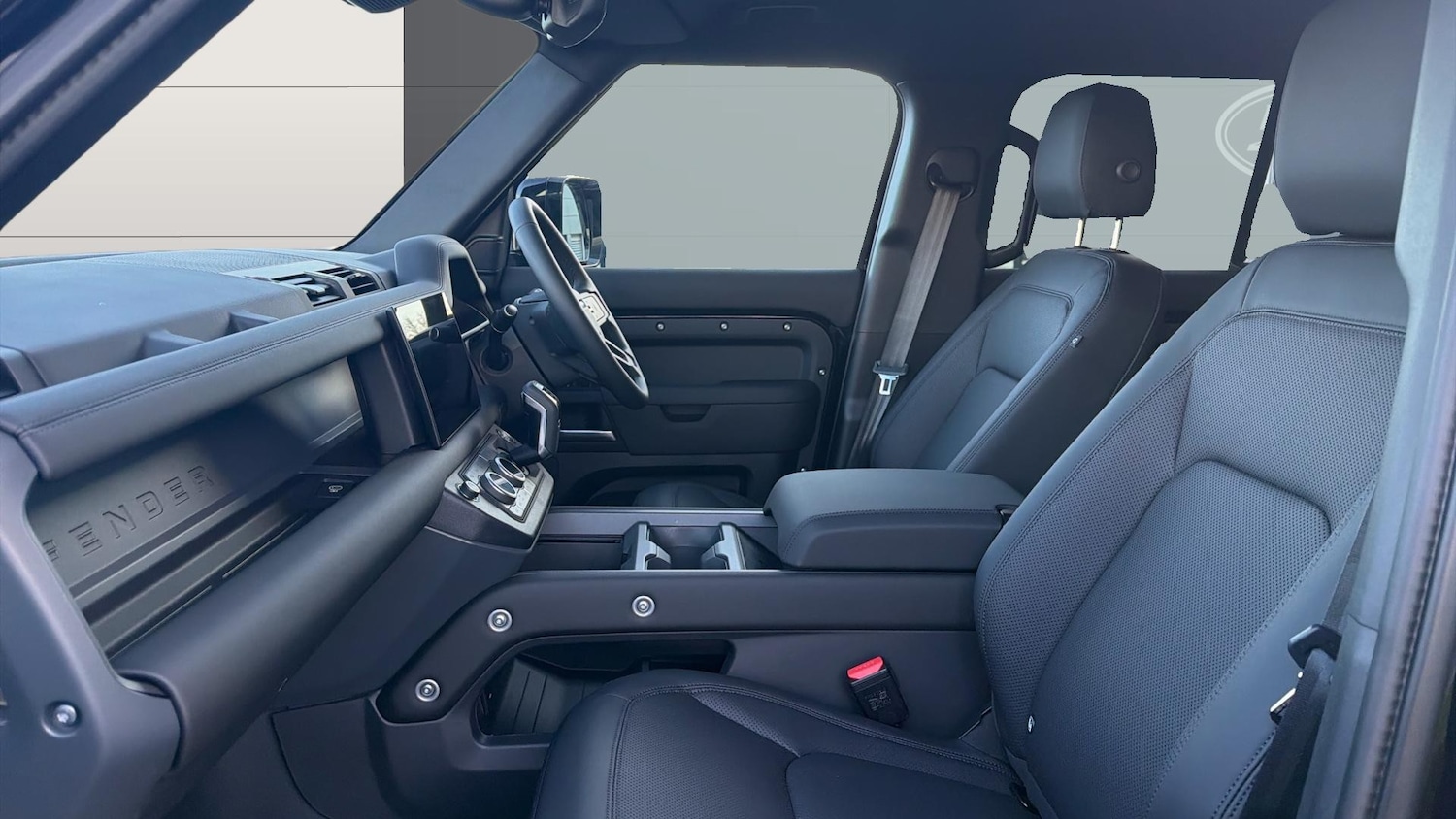 Used Land Rover Defender 2025 for sale - 77300958: Photo 3