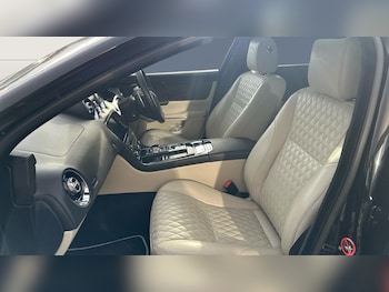 Used Jaguar XJ 2019 for sale - 77802232: Photo