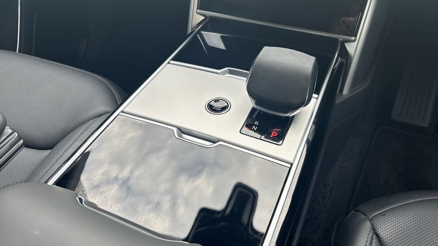 Used Land Rover Range Rover 2025 for sale - 76415716: Photo 13