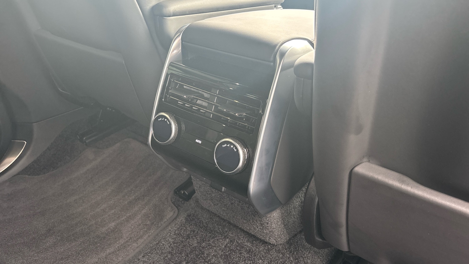 Used Land Rover Range Rover 2025 for sale - 76415716: Photo 18