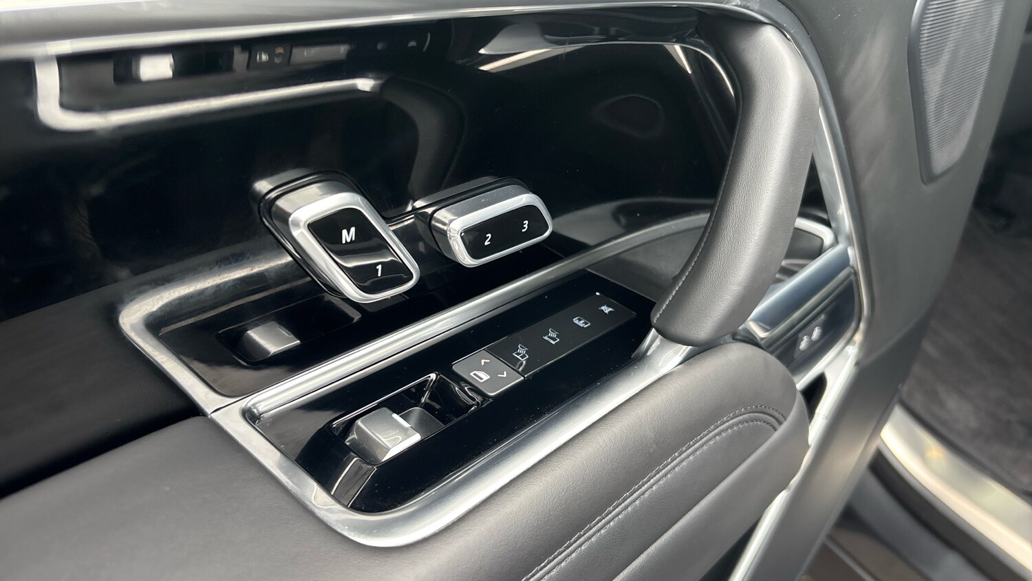 Used Land Rover Range Rover 2025 for sale - 76415716: Photo 24