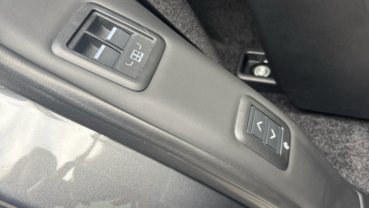 Used Land Rover Range Rover 2025 for sale - 76415716: Photo 28