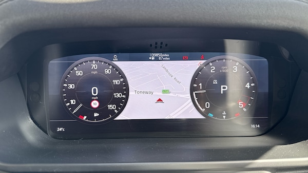 Used Land Rover Defender 2020 for sale - 76232214: Photo 16