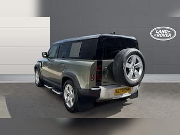 Used Land Rover Defender 2020 for sale - 76232214: Photo 2