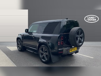Used Land Rover Defender 2021 for sale - 78545370: Photo