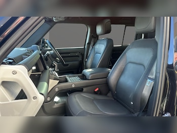 Used Land Rover Defender 2023 for sale - 78521270: Photo