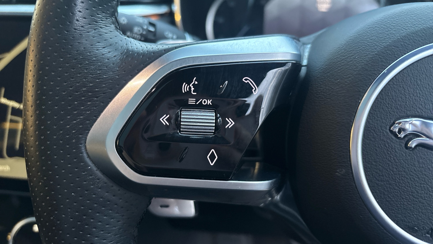 Used Jaguar F-Pace 2022 for sale - 77664864: Photo 24