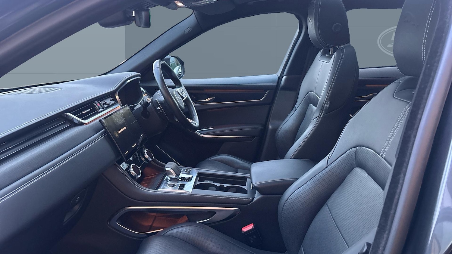 Used Jaguar F-Pace 2022 for sale - 77664864: Photo 3