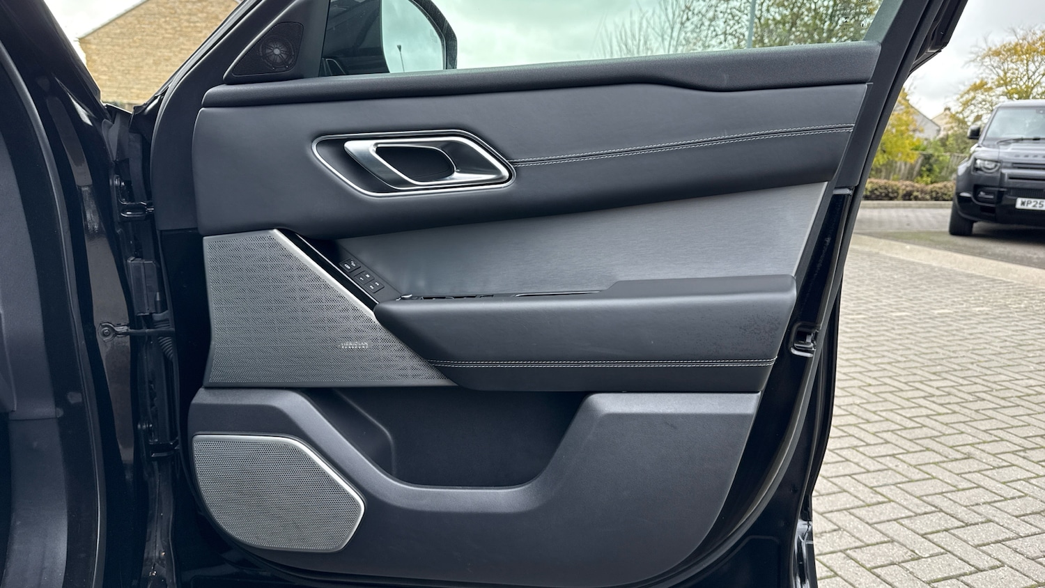 Used Land Rover Range Rover Velar 2019 for sale - 76896811: Photo 29