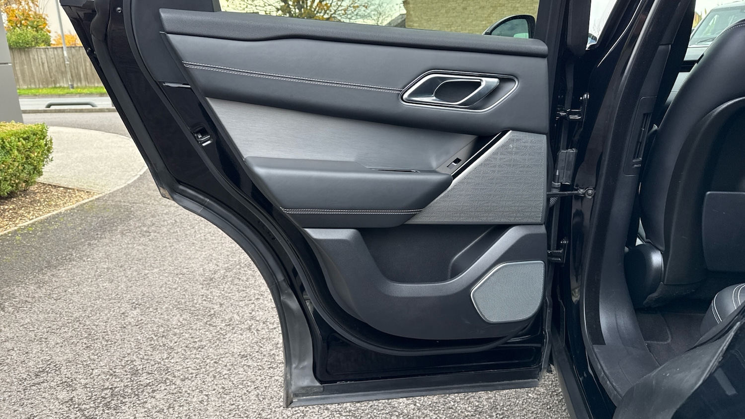 Used Land Rover Range Rover Velar 2019 for sale - 76896811: Photo 43