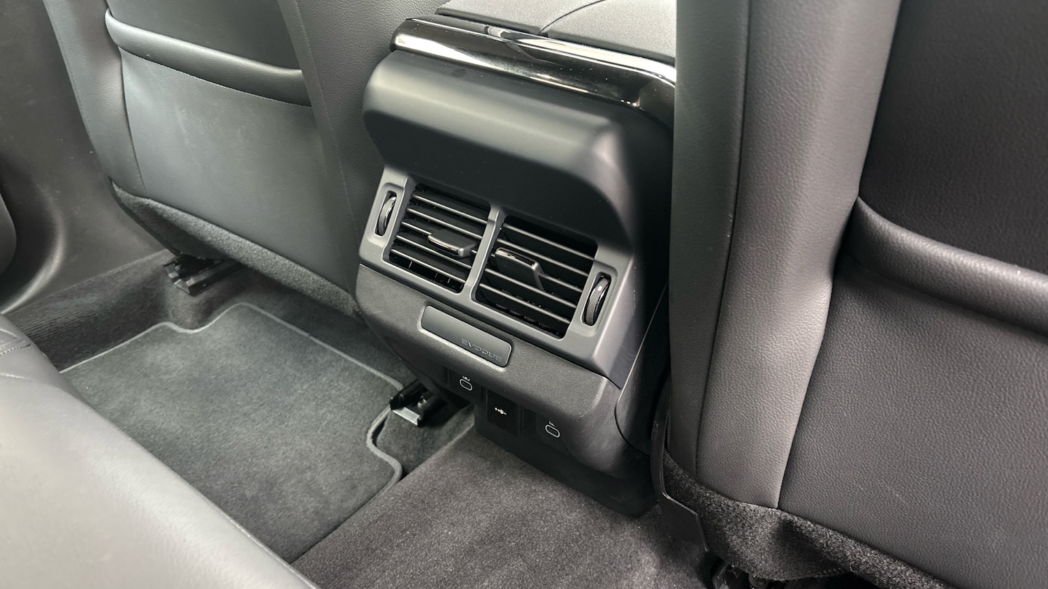 Used Land Rover Range Rover Evoque 2025 for sale - 76578053: Photo 18