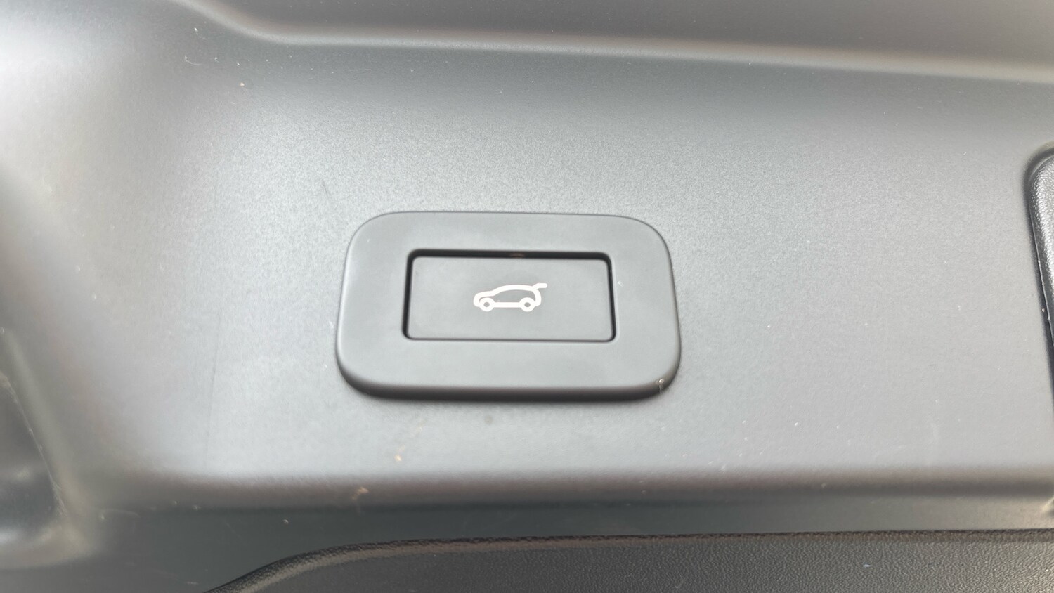 Used Land Rover Range Rover Evoque 2025 for sale - 76578053: Photo 32