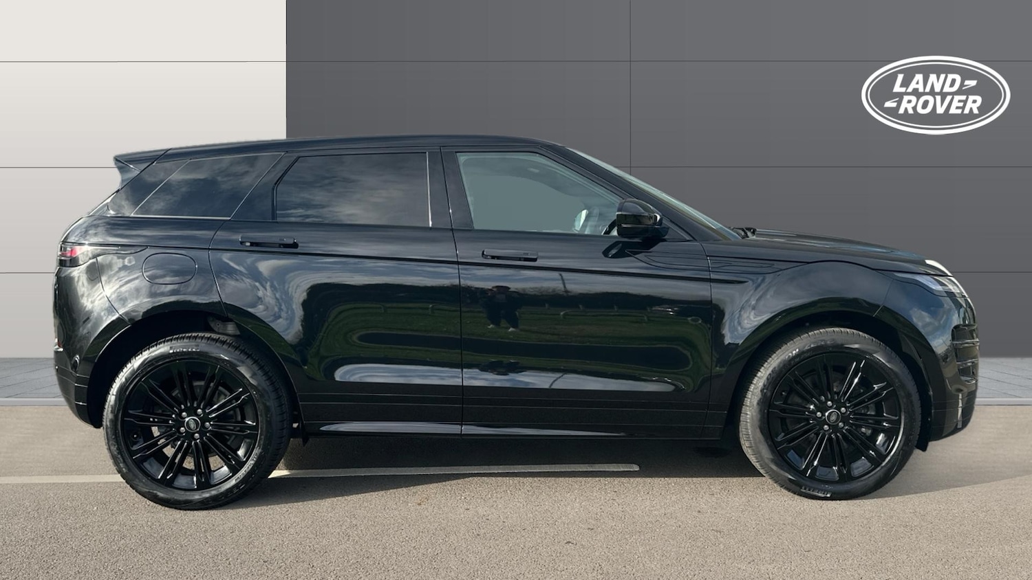 Used Land Rover Range Rover Evoque 2025 for sale - 77180642: Photo 5