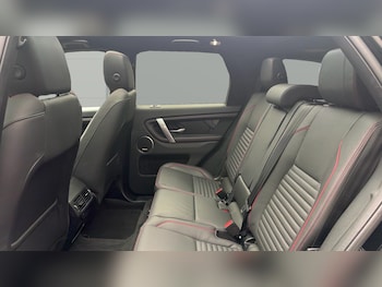 Used Land Rover Discovery Sport 2023 for sale - 77997445: Photo