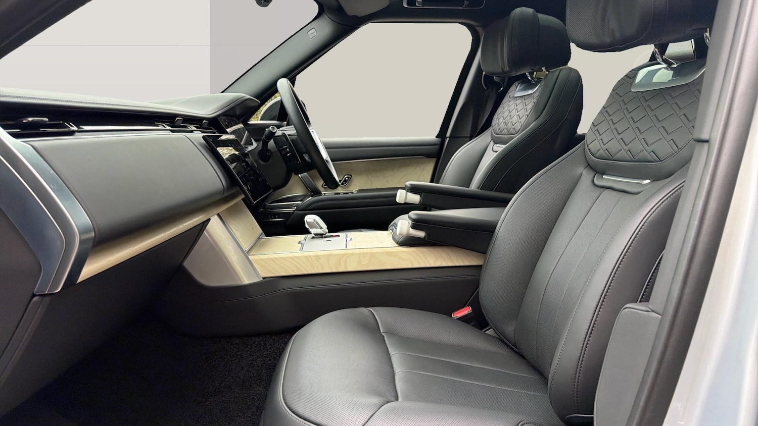 Used Land Rover Range Rover 2025 for sale - 78199371: Photo 3