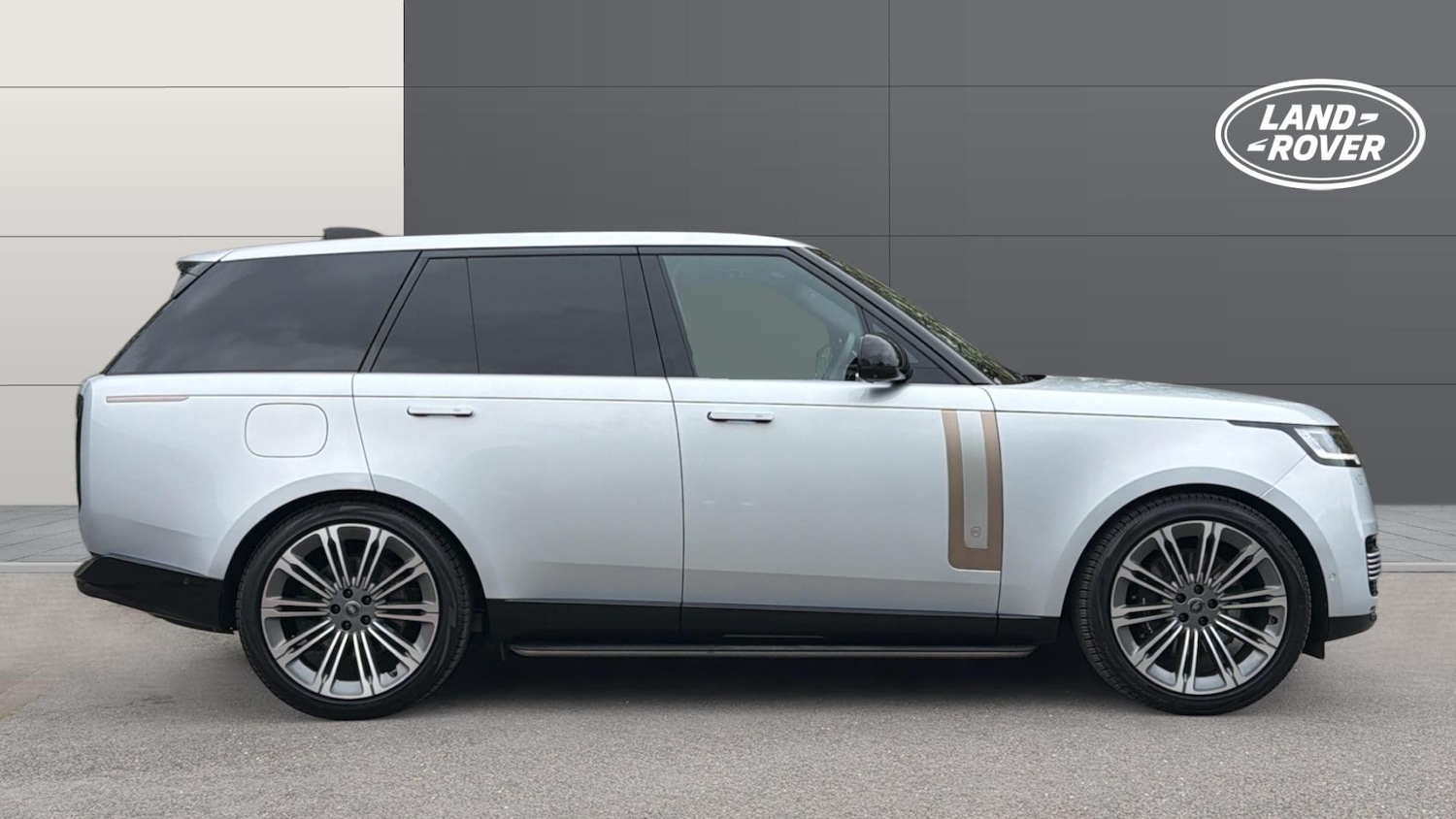 Used Land Rover Range Rover 2025 for sale - 78199371: Photo 5