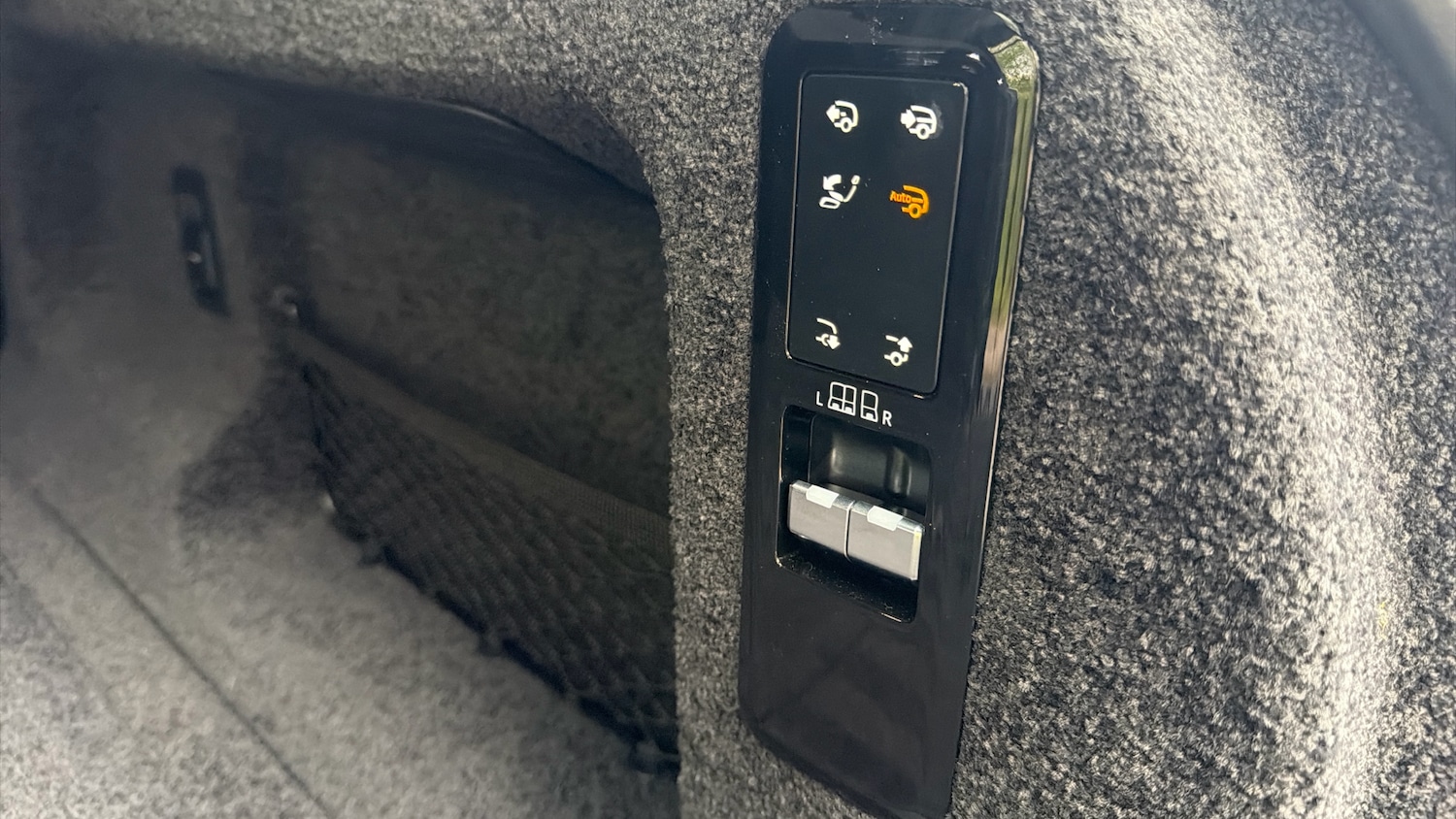 Used Land Rover Range Rover 2025 for sale - 78199371: Photo 68