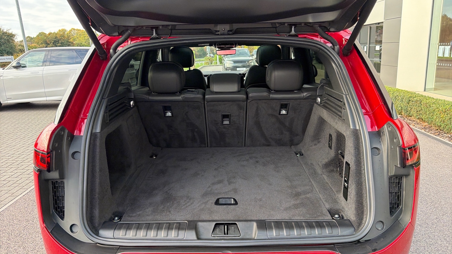 Used Land Rover Range Rover Sport 2023 for sale - 76315281: Photo 10