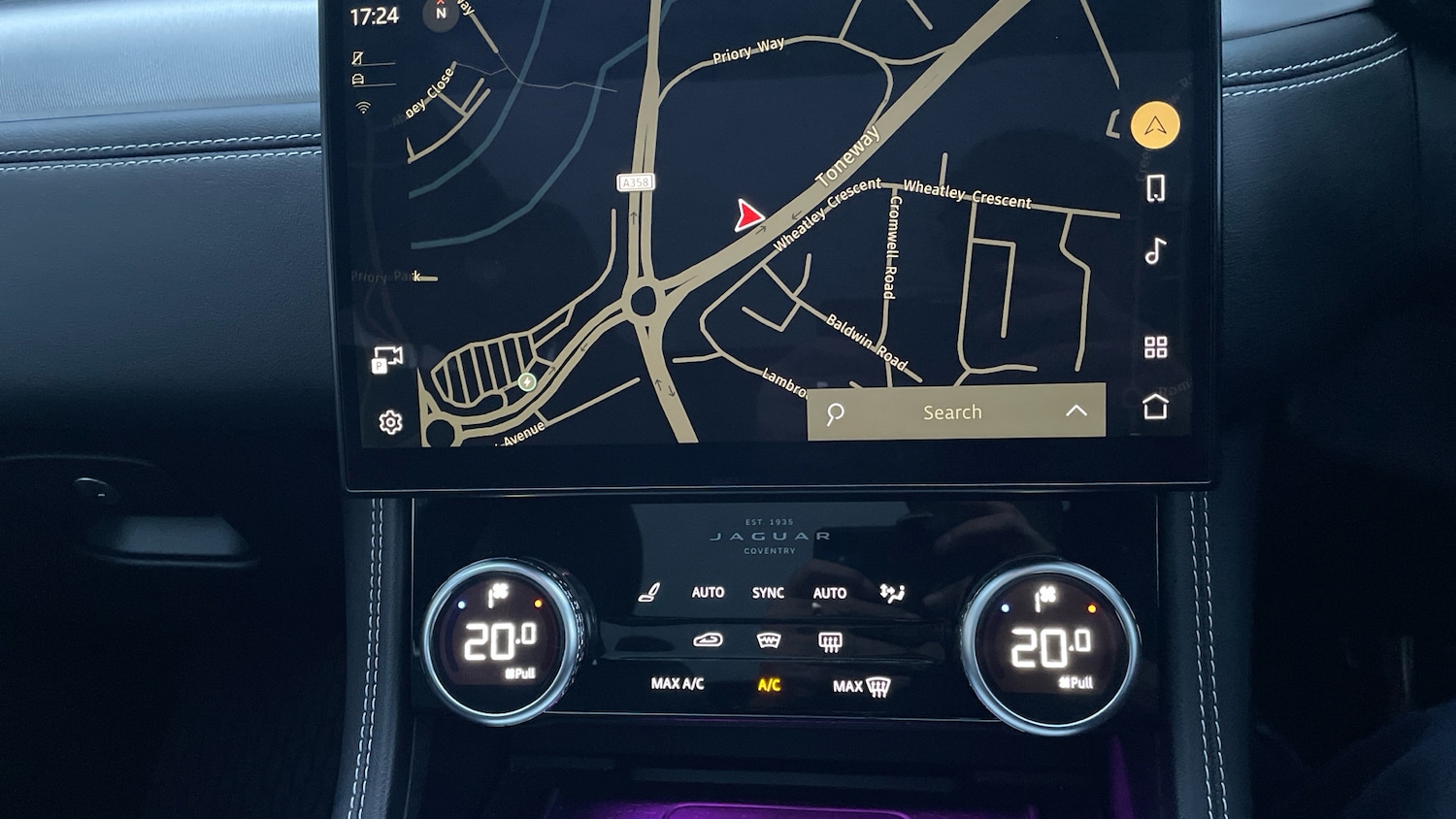 Used Jaguar F-Pace 2023 for sale - 77617737: Photo 14