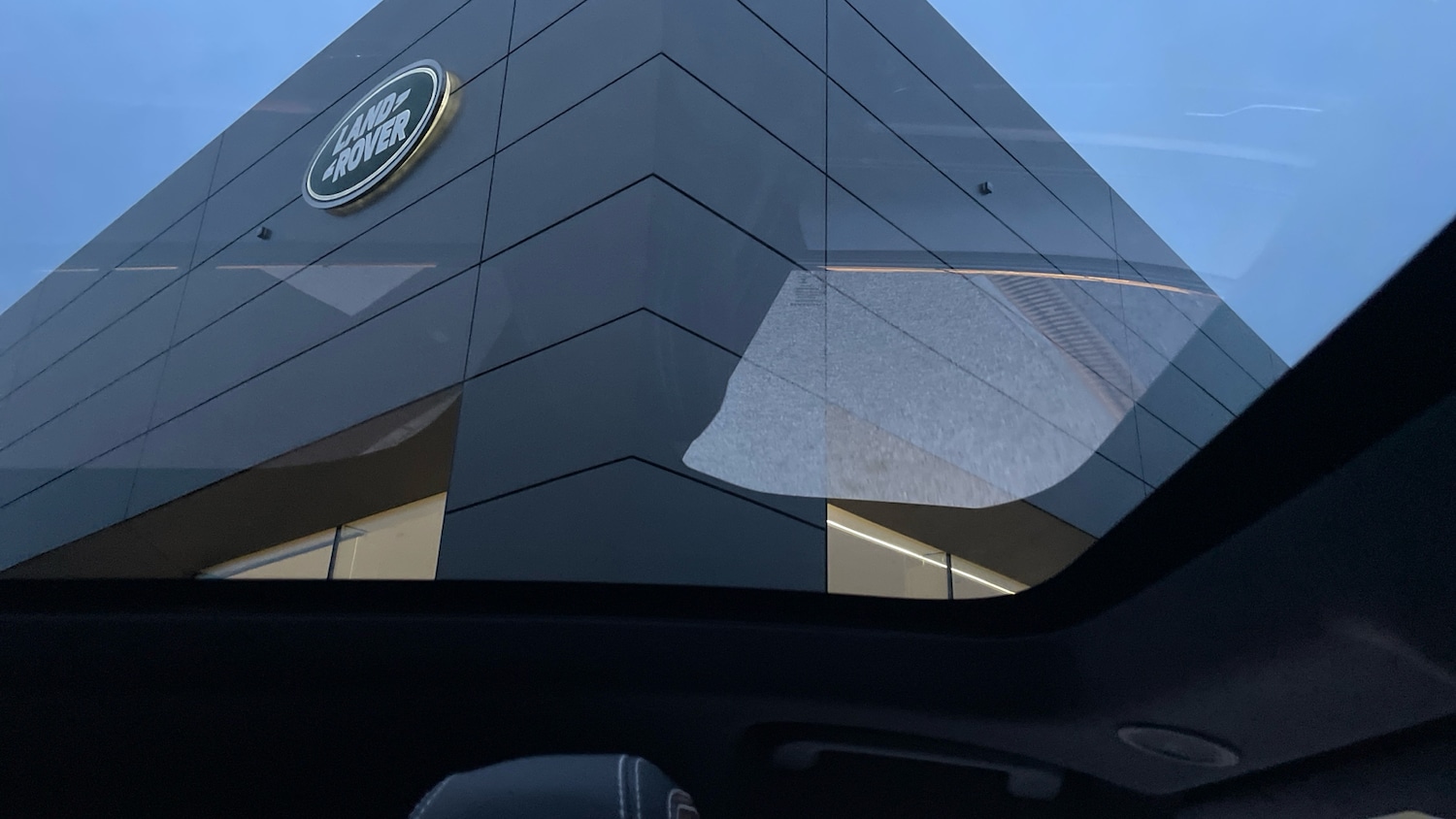 Used Jaguar F-Pace 2023 for sale - 77617737: Photo 21