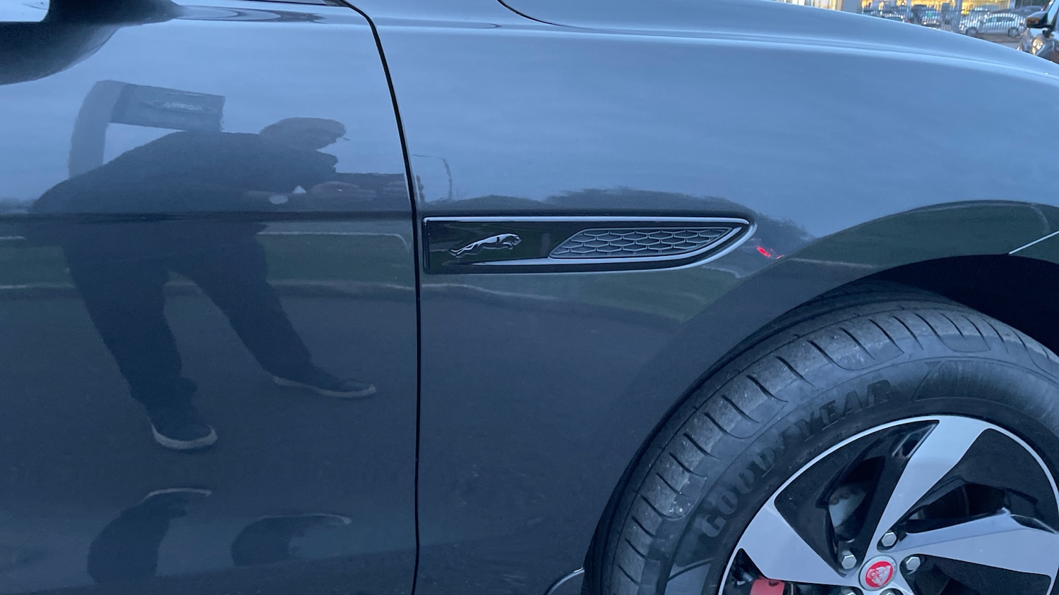 Used Jaguar F-Pace 2023 for sale - 77617737: Photo 22