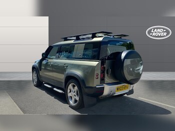Used Land Rover Defender 2023 for sale - 78835482: Photo