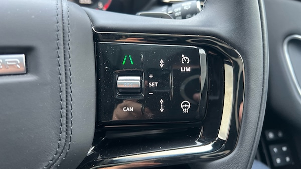 Used Land Rover Range Rover Velar 2024 for sale - 76222147: Photo 32