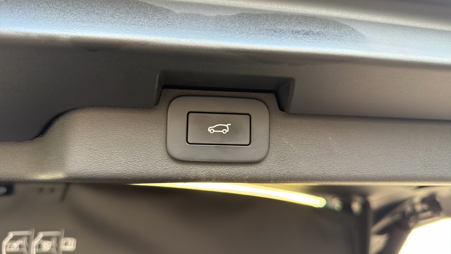 Used Land Rover Discovery 2025 for sale - 76777914: Photo 28