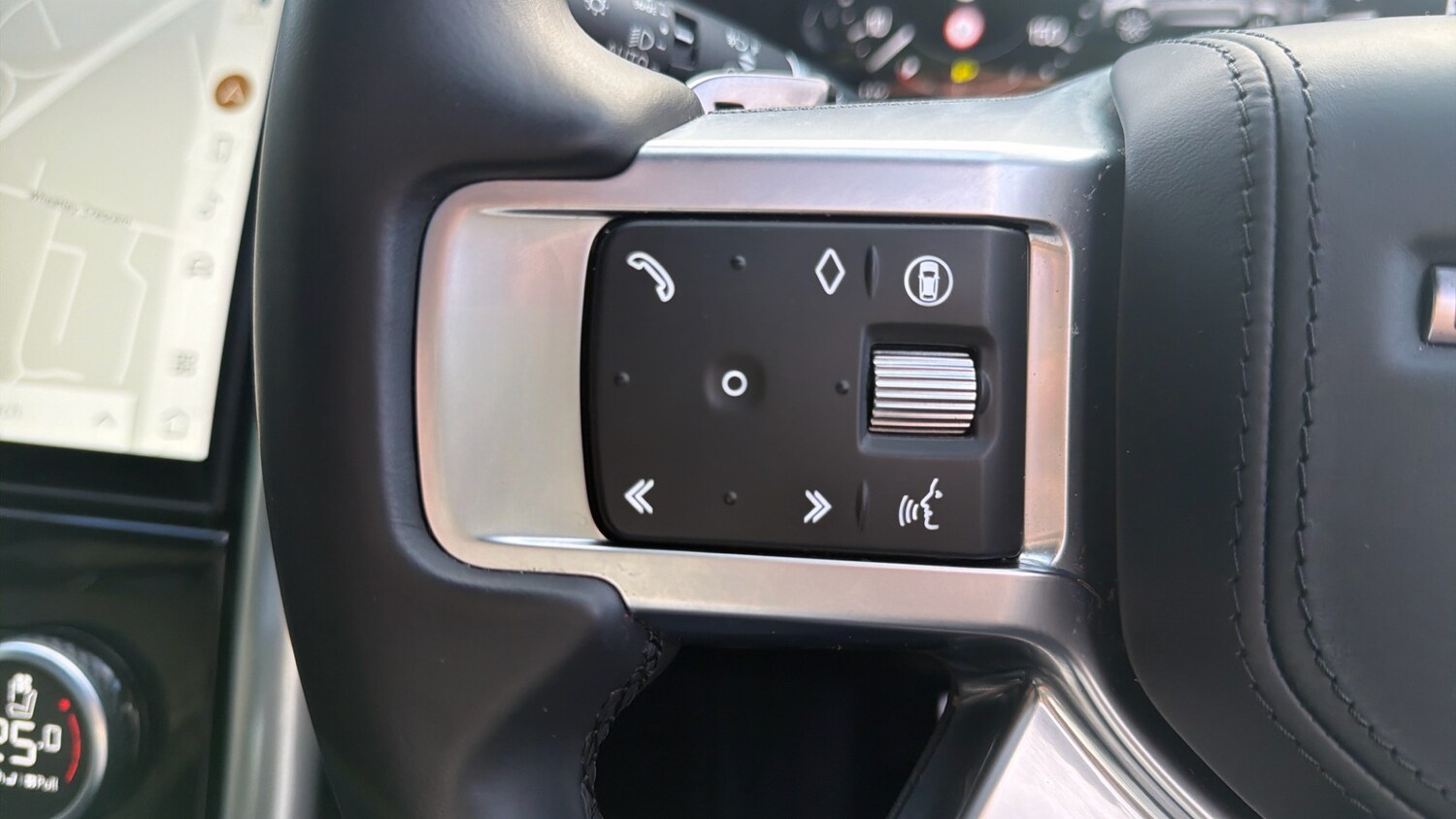 Used Land Rover Discovery 2025 for sale - 76777914: Photo 34