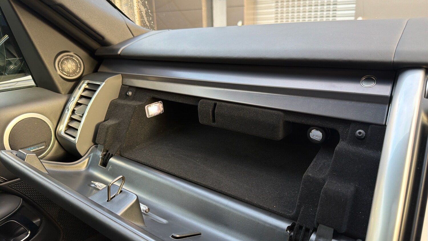 Used Land Rover Discovery 2025 for sale - 76777914: Photo 59