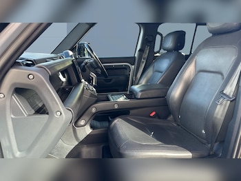 Used Land Rover Defender 2022 for sale - 78484693: Photo