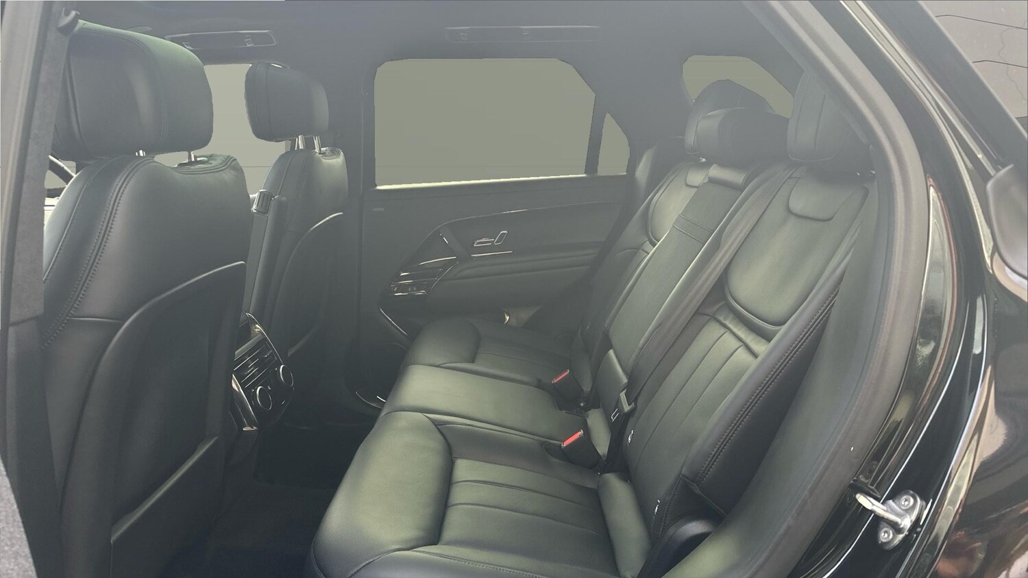 Used Land Rover Range Rover Sport 2023 for sale - 76143045: Photo 4