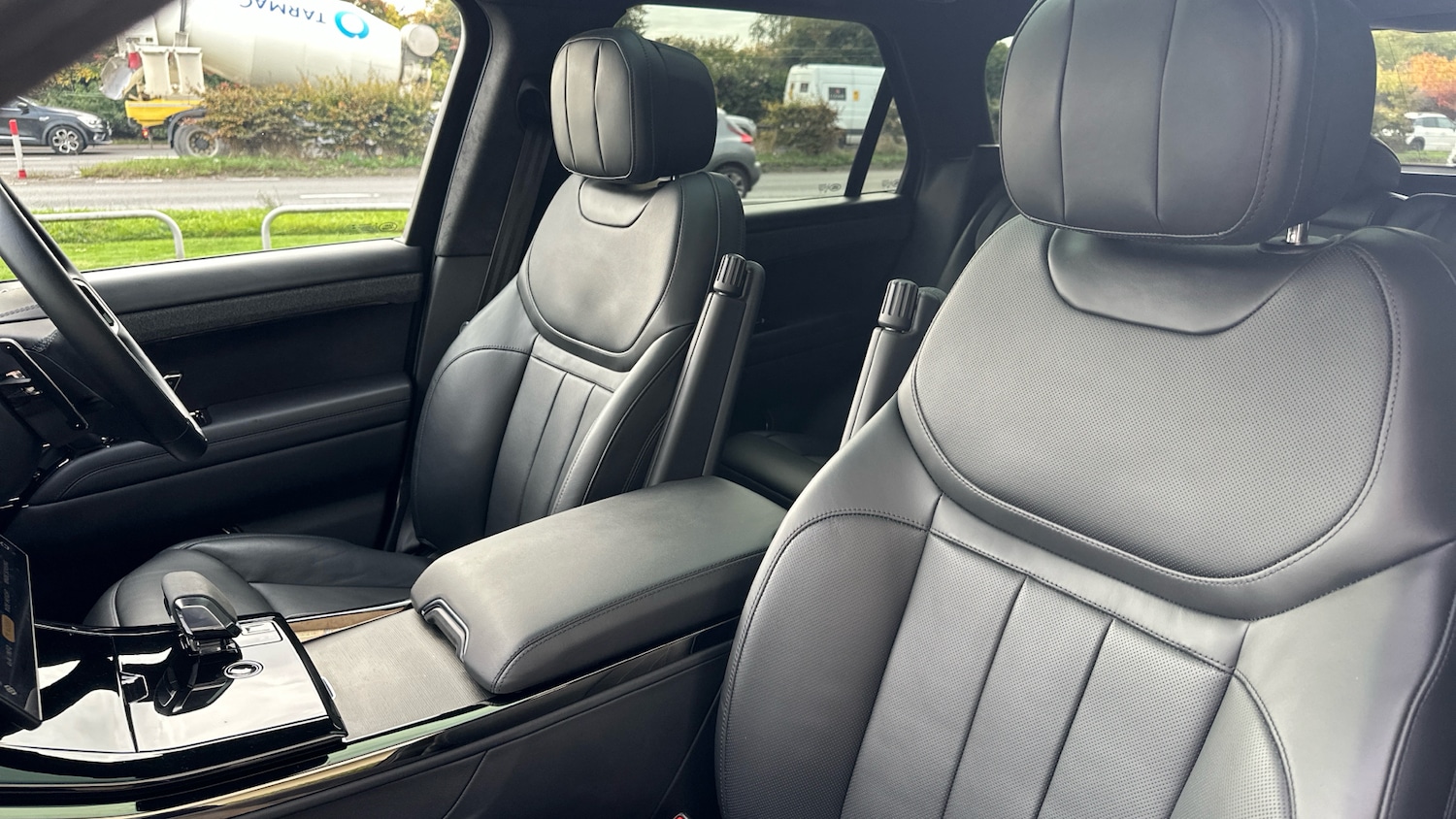 Used Land Rover Range Rover Sport 2023 for sale - 76143045: Photo 41